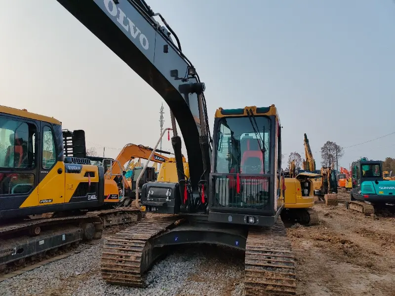 Used Volvo EC140DL excavator Frontal appearance